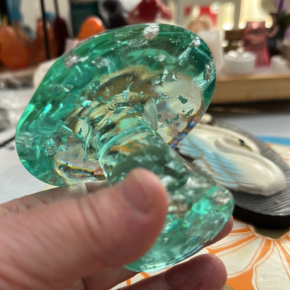 Resin mushroom - Picture 6 of 7